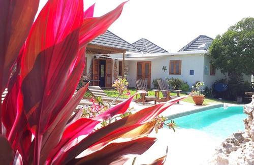 Treasure Beach Villa | Paraíso tropical en una comunidad amigable, segura y discreta