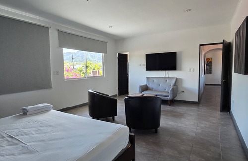 Jacó Hotel | Tropical Paradise