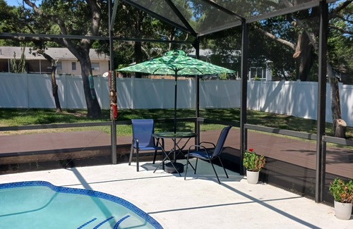 Altamonte Springs Casa | Tropical Pool Home, 3/2 Furnished, Near Disney, Universal, Sea World & Beaches
