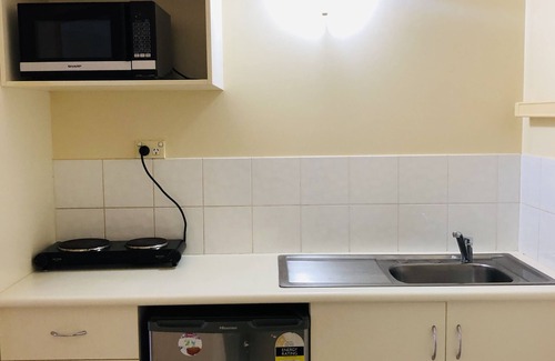 Cairns North Hotel | Tropical Queenslander