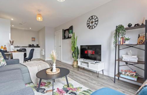 Bordesley Apartamento | Tropical Suite - 2 Bed 2 Bath City Centre Netflix Games - Exclusive Weekly and Monthly DEALS - Raozee Homes