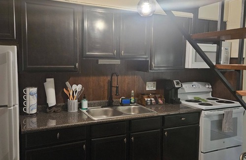Newark Apartamento | Tropical vibes in Newark