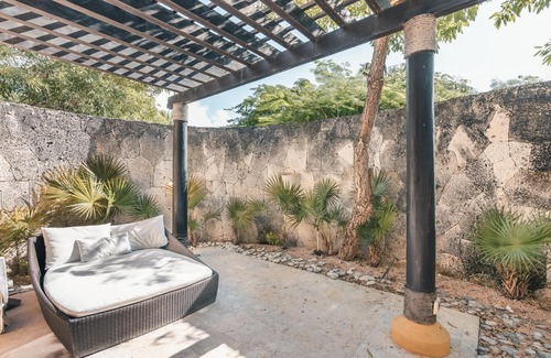 Punta Cana Villa | Tropical Villa With Pool at Green Village B843