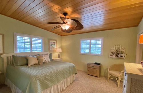 Venetian Shores Casa | Tropical Waterfront Paradise!