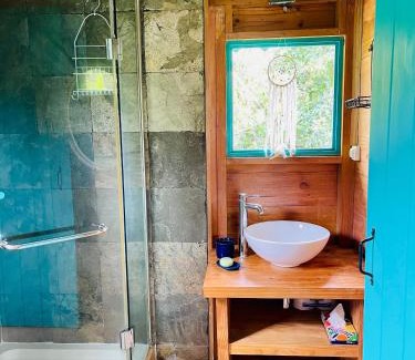 La Mivoie Chalet De Esquí | Tropical Wooden Lodge