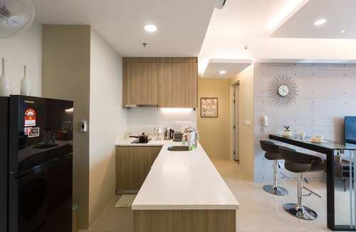 Downtown George Town Hotel | Tropicana 218 Macalister