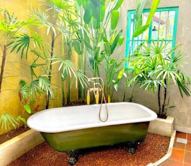 Ambalangoda Cama Y Desayuno | Tropicana Hideaway Hikkaduwa