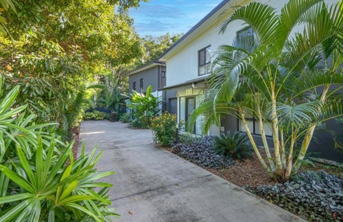 Clifton Beach Casa | Tropicana Resort - Clifton Beach