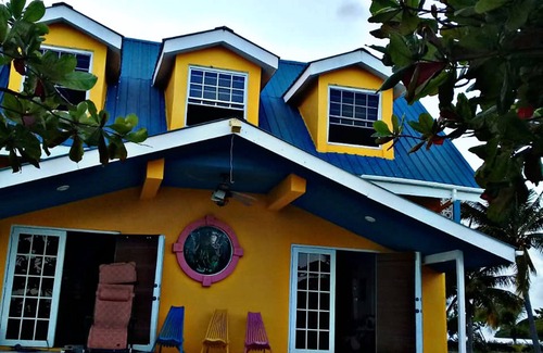 Cayo St. George Casa | Tropickeas