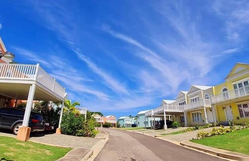 Orange Bay Apartamento | Tropics at Little Bay Country Club