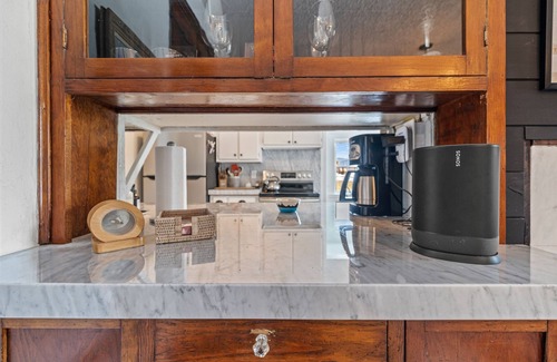 Victor Casa | Trout About - Beautifully updated bungalow across Teton Pass from Jackson Hole