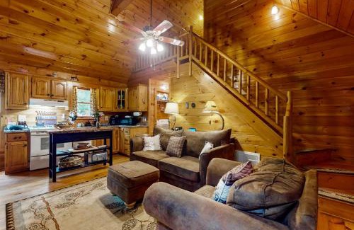 Mineral Bluff Casa | Trout House