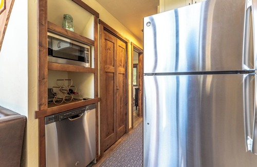 Cle Elum Casa | Trout Hunters Riverside Cabin on the Yakima River!