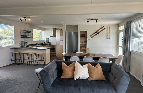 Turangi Casa | Retiro de truchas - WIFI gratuito - Turangi