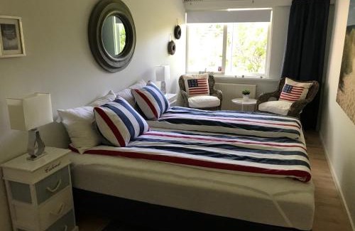 Hornbaek Cama Y Desayuno | Trouville Bed & Breakfast