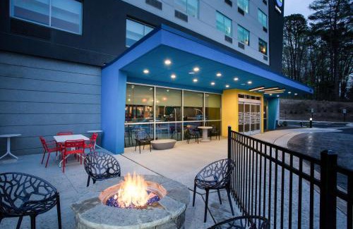 Asheville Hotel | Tru by Hilton Asheville Blue Ridge Parkway