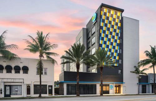 Dania Beach Hotel | Tru By Hilton Ft Lauderdale Airport