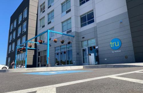Yarmouth Hotel | Tru By Hilton Yarmouth, Ns