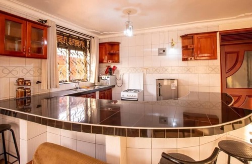 Ntinda Apartamento | Truddy Grange