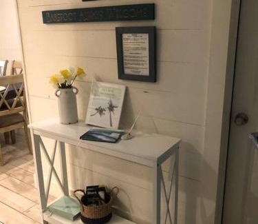 Gulf Shores Casa | TRUE BLUE-Coastal cottage-3 min walk to beach! POOL!