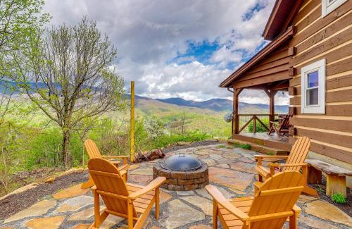 Waynesville Casa | True Log Cabin with Game Room, Year-Round Views
