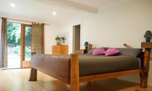 Bilpin Casa | True North - 4BR Home & Garden in Bush Setting with Huge Bath
