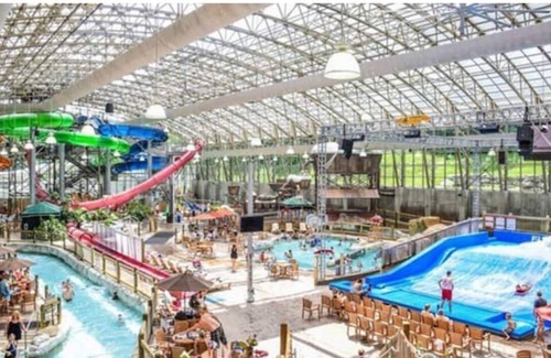 North Troy Condominio | True Ski-in Ski-out! Walk to hotel-waterpark-golf