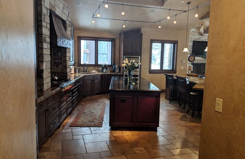 Copper Mountain Casa | VERDADERO SKI-IN / SKI-OUT; ASCENSOR; TOUR VIRTUAL; CASA PERSONALIZADA MASIVA; DUERME 24