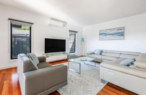 Capel Sound Casa | Truemans Escape - All-Season Stay near Hot Springs