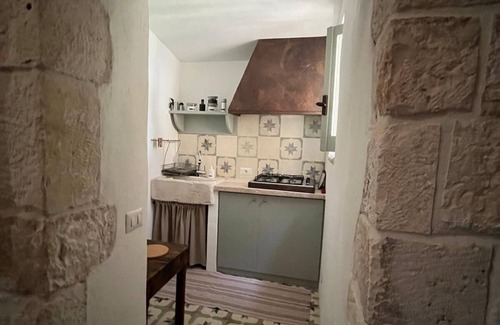Castellana Grotte Villa | Trulli complex with pool in Puglia near town - lamabuonasera