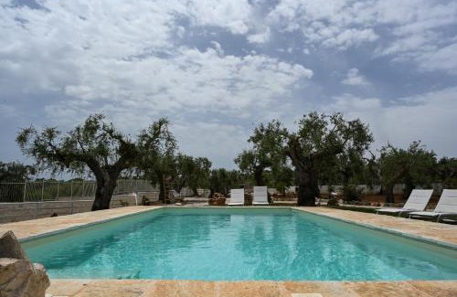 Castellana Grotte Apartamento | Trulli Lisanna - Exclusive Trulli With Private Pool