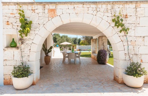 San Vito dei Normanni Villa | Trulli Olea