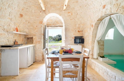Putignano Casa | Trulli Salsapariglia by Perle di Puglia