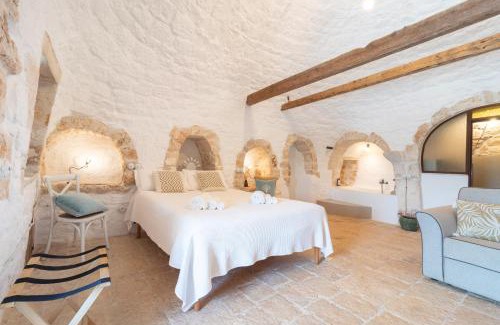 Putignano Villa | Trulli Tower