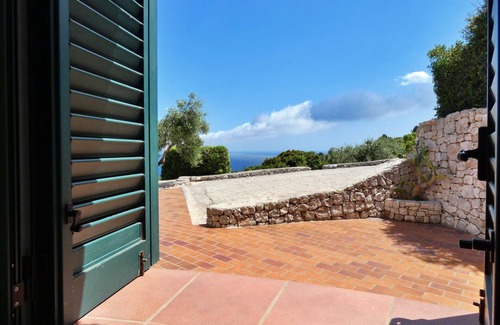 Marina di Novaglie Villa | Trullo Anthos - Vista mare e Giardino privato nel Salento