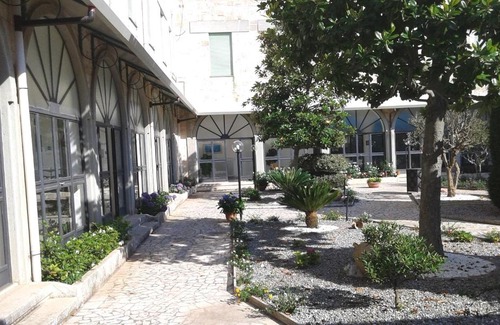 Selva di Fasano Hotel | Trullo dell'Immacolata - Casa vacanze gestita da suore
