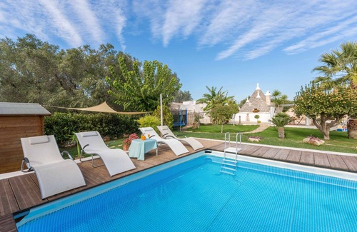 San Michele Salentino Villa | Alquiler Trullo con piscina cerca de Ostuni y Alberobello - Playa a 15'