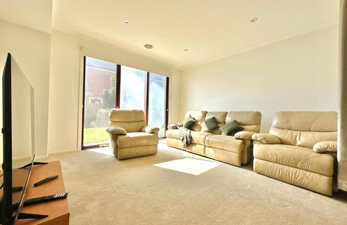 Alfredton Casa | Truly family home - Greenedge Hideaway