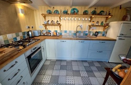 Golant Casa | Truly Paradise Cottage