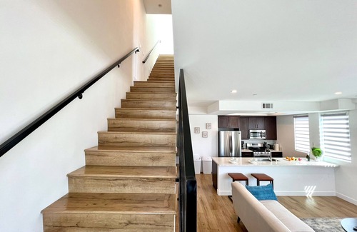 Pico-Union Casa | Truly Special LA Gem private rooftop deck VIEWS