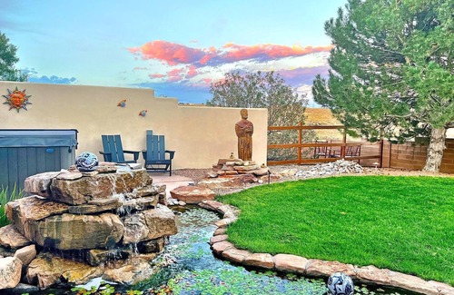 Rio Rancho Casa | Truly STUNNING~ Minutes to ABQ!VIEWS/Fireplace/Fire-Pit/ Outdoor Mecca-Hot Tub!