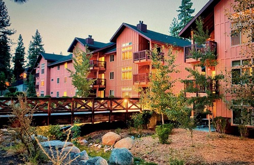 Round Hill Village Condominio | Truly the best location in South Lake Tahoe! Short walk to Nevada Beach.