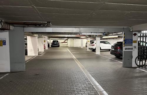 Innenstadt Apartamento | TRULY - Viel Platz für Business & Familie - Modern, Garage, Fahrstuhl