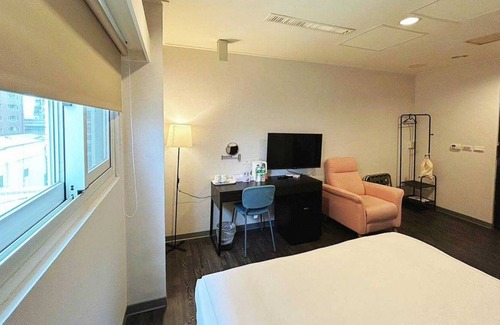 West Central District Hotel | Trust Hotel