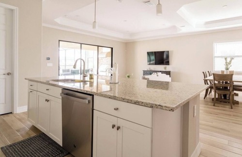 Bonita Springs Casa | Truvilla stunning new home