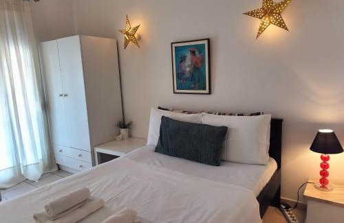 Agios Pavlos Apartamento | Trykonos Garden - Free Parking - Explore Center on foot - Close to University & Helexpo