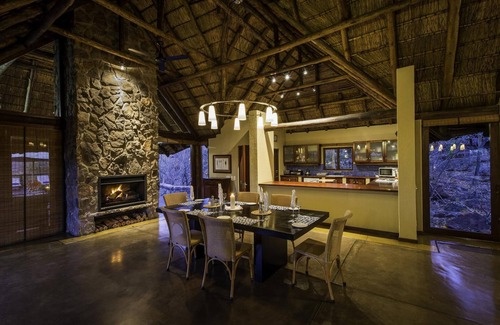 Vaalwater Cabina | Tshwene Lodge