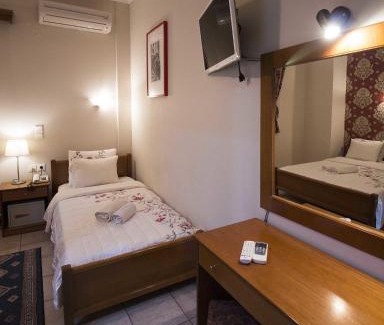 Kastraki Hotel | Tsikeli Boutique Hotel Meteora - Adults Friendly