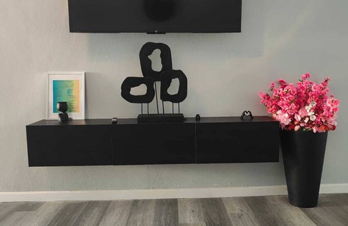 Arouca Apartamento | 3-bedroom apartment in awesome Dabadie/Piarco with AC