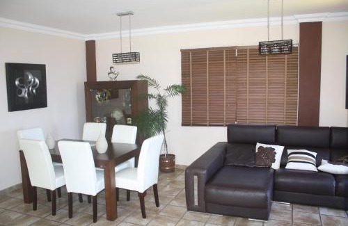 Los Llanillos Casa | Tu Casa En Frontera